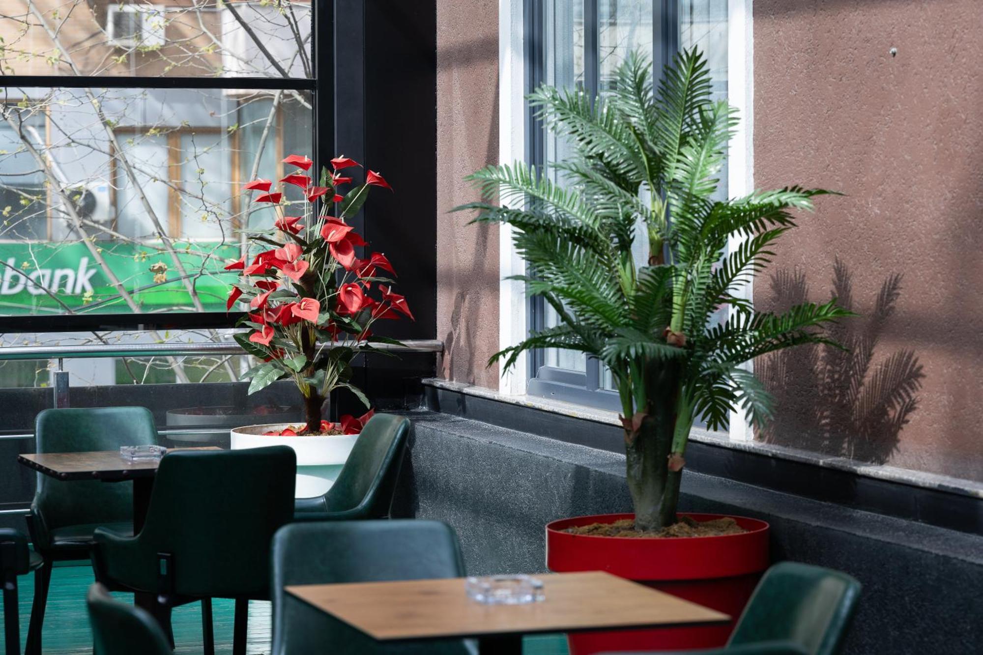 4R Colombo Hotel Тирана Екстер'єр фото