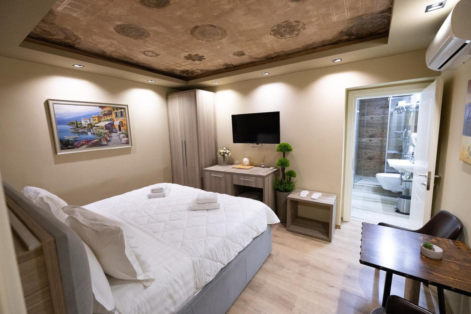 4R Colombo Hotel Тирана Екстер'єр фото