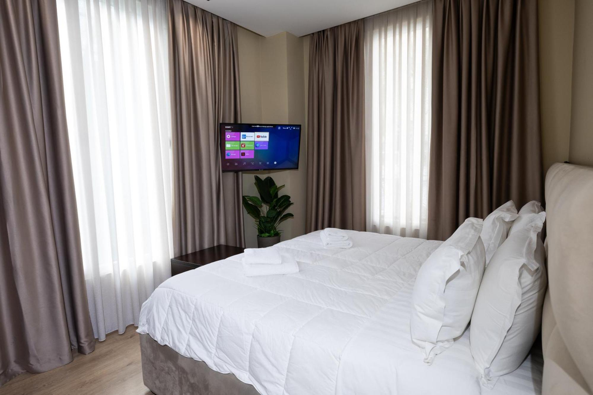 4R Colombo Hotel Тирана Екстер'єр фото